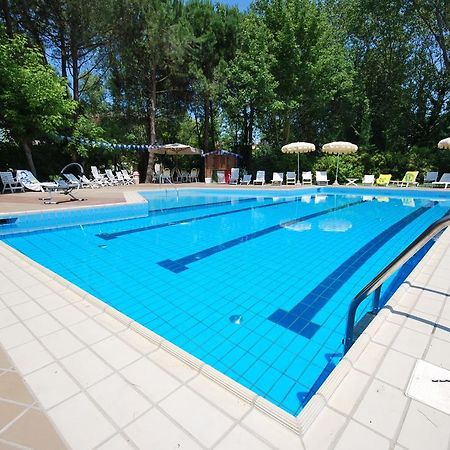 Hotel Plutone Cervia Exterior foto