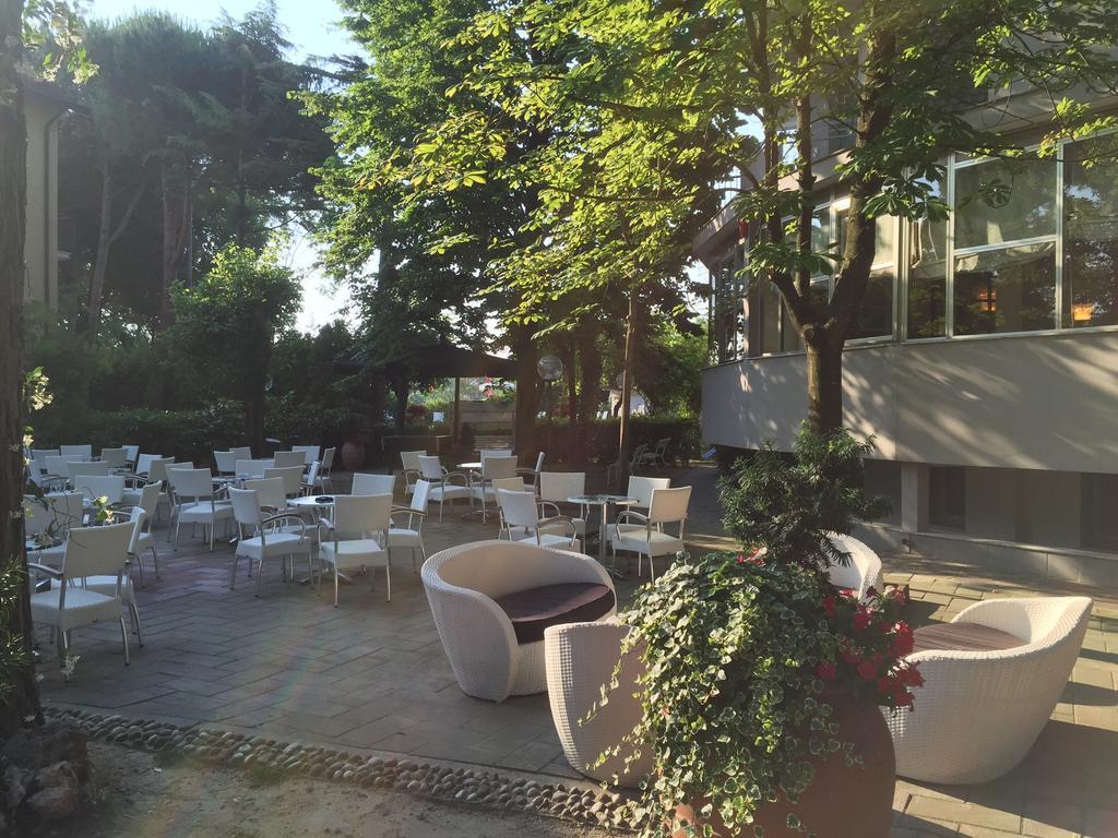 Hotel Plutone Cervia Exterior foto